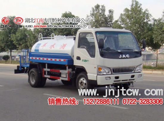 江淮平头洒水车